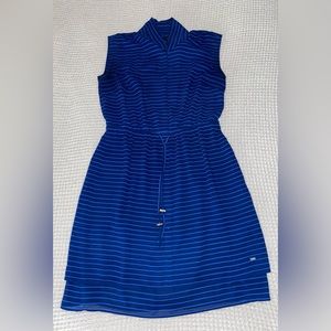 Tommy Hilfiger Women’s dress Color Blue Size Medium 208/10